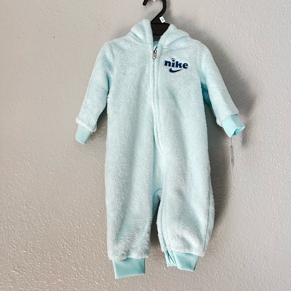 Nike Other - NWT Nike Baby Girl Hooded Overall Size: 6 months
